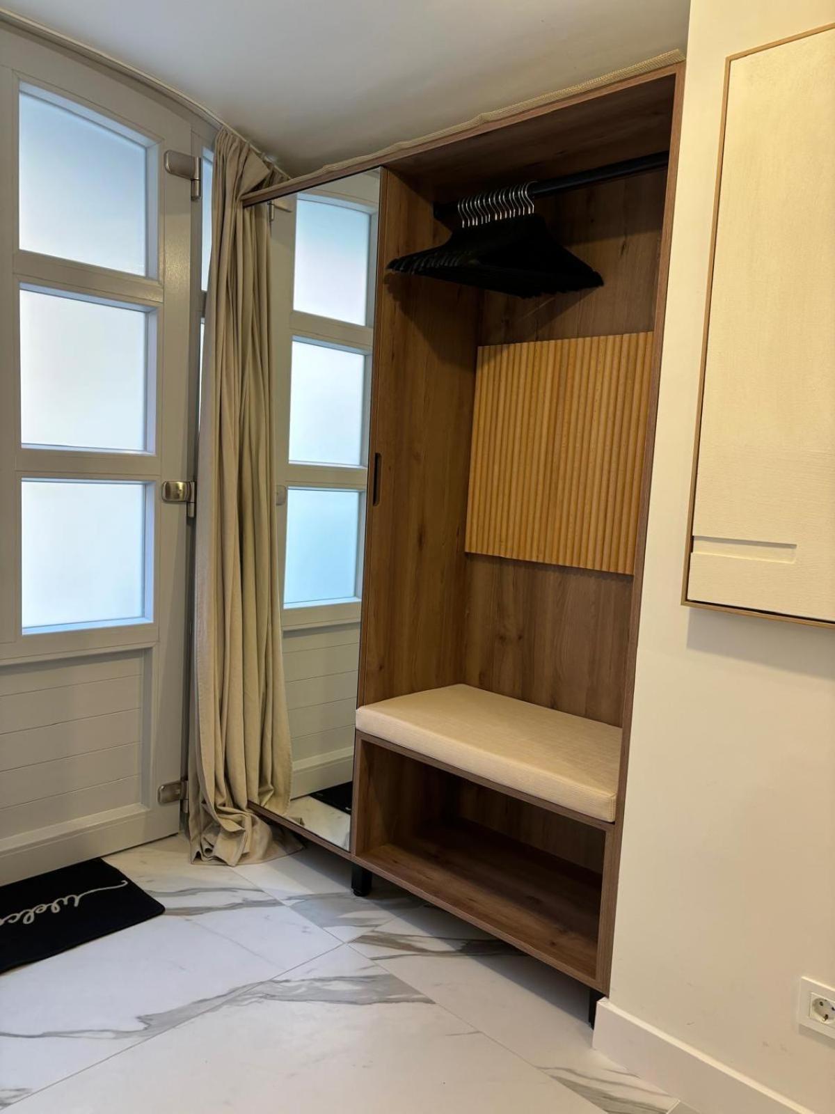 Petite Haven Apartment Split Exterior photo